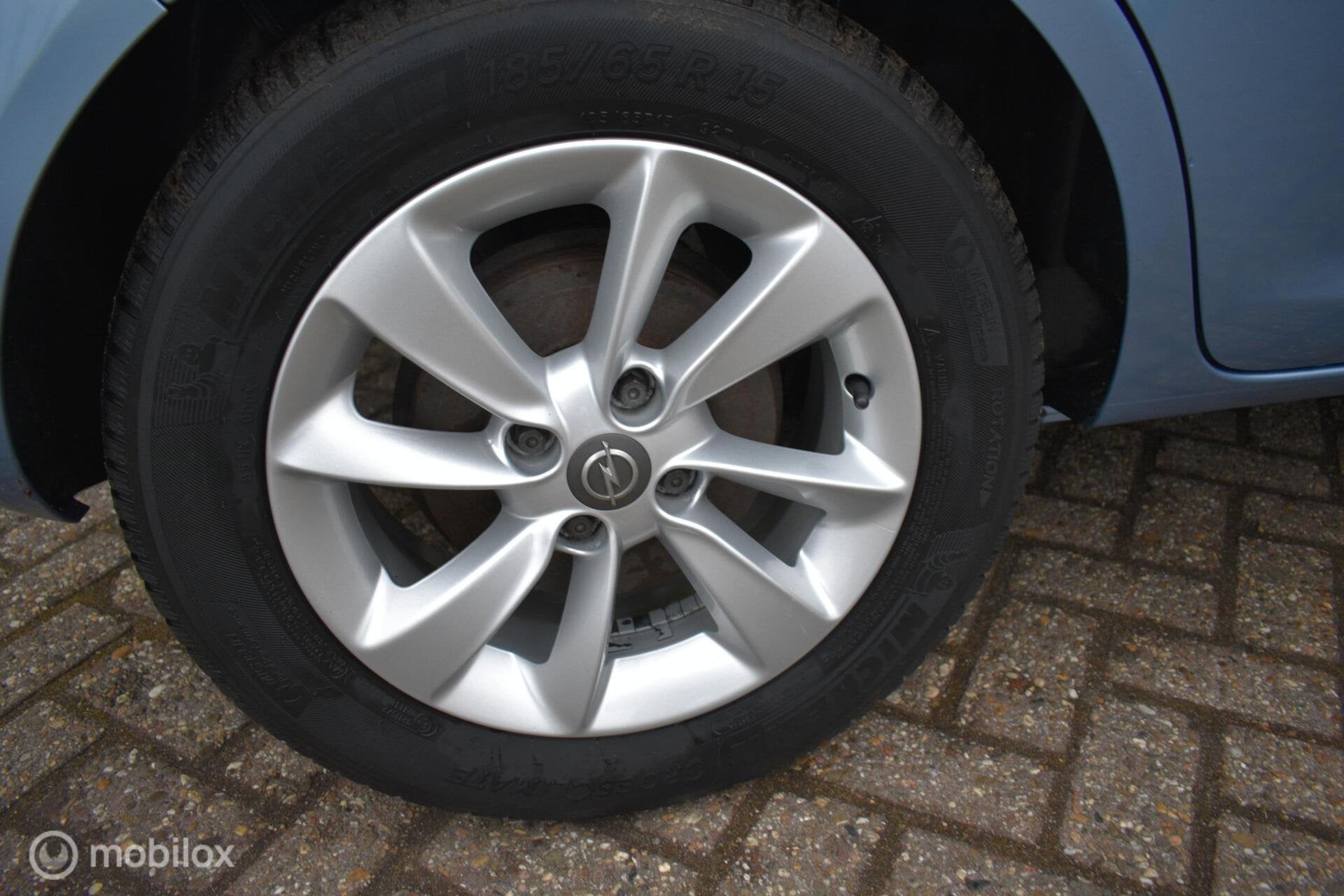 Opel Corsa 1.2-16V Design Edition 5DRS, |Cruise|winterpakket, Auto's, Voorwielaandrijving, Euro 5, 750 kg, 4 cilinders