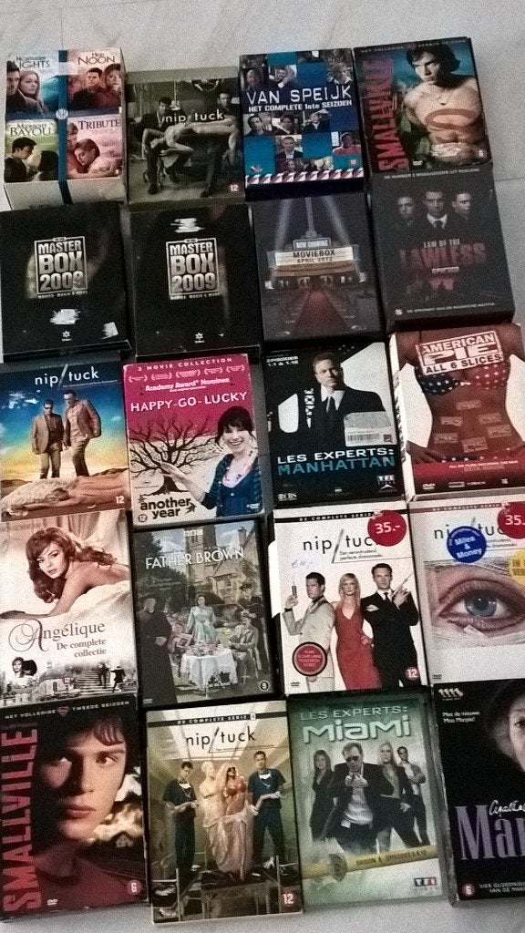 TE koop aangeboden mooi dvd.s box.s tv series nieuw, Alle leeftijden, Ophalen of Verzenden, Zo goed als nieuw