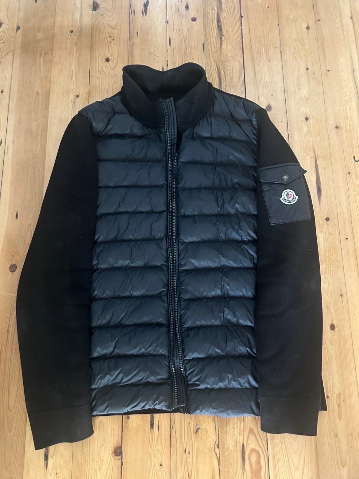Moncler Zwarte Gewatteerde Jas met Gebreide Mouwen, Verzenden, Zo goed als nieuw, Maat 52/54 (L), Zwart