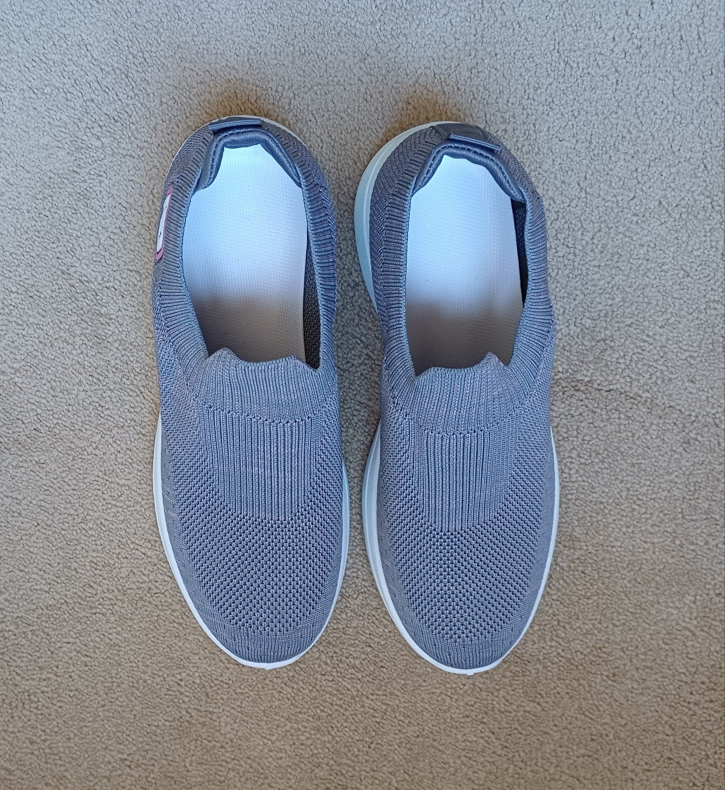 Spiksplinternieuw Skechers, hoog comfort, lekker zacht 40/41, Kleding | Dames, Schoenen, Skechers, Nieuw, Ophalen of Verzenden