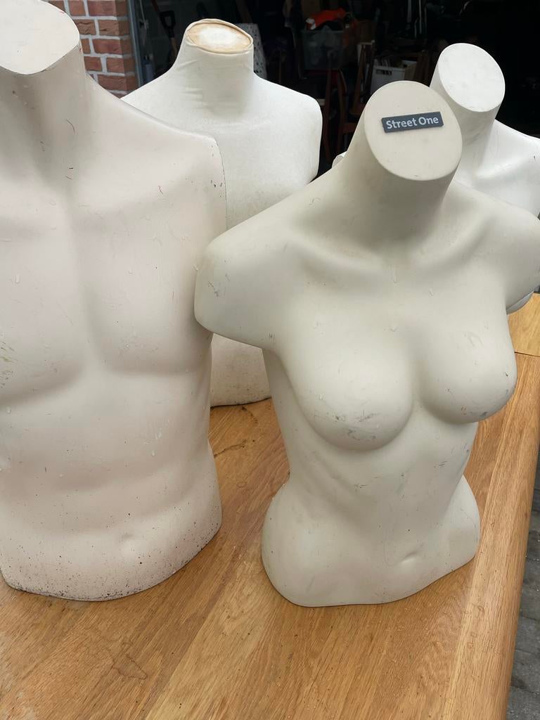 Partij torso's, twee dames en twee heren, Ophalen, Gebruikt