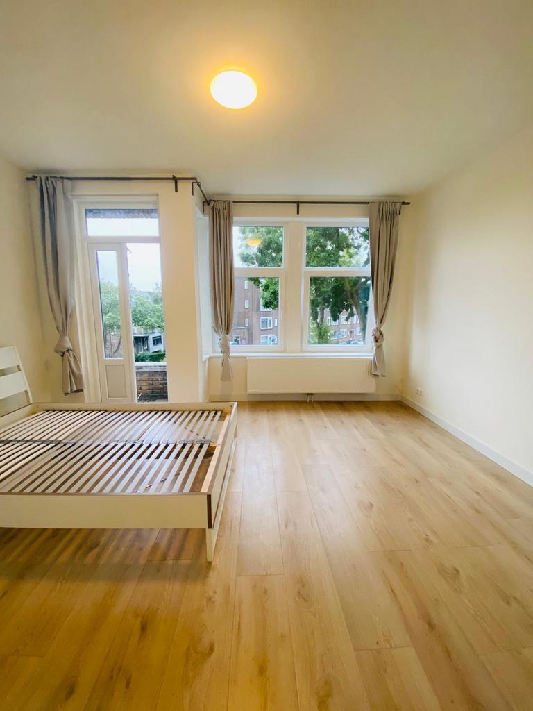 STUDIO FOR RENT ROTTERDAM SOUTH, Huizen en Kamers, Huizen te huur, Studio, Rotterdam