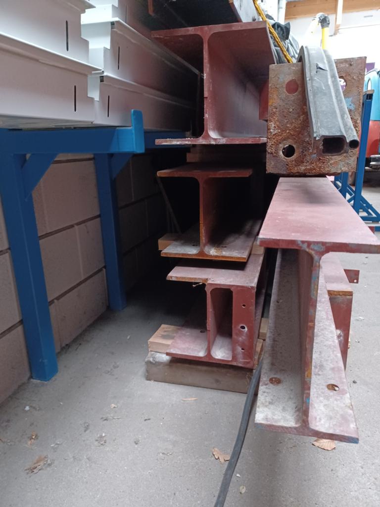 4 x stalen  H profiel draagbalken, Doe-het-zelf en Verbouw, Metalen, Ophalen, Gebruikt, IJzer