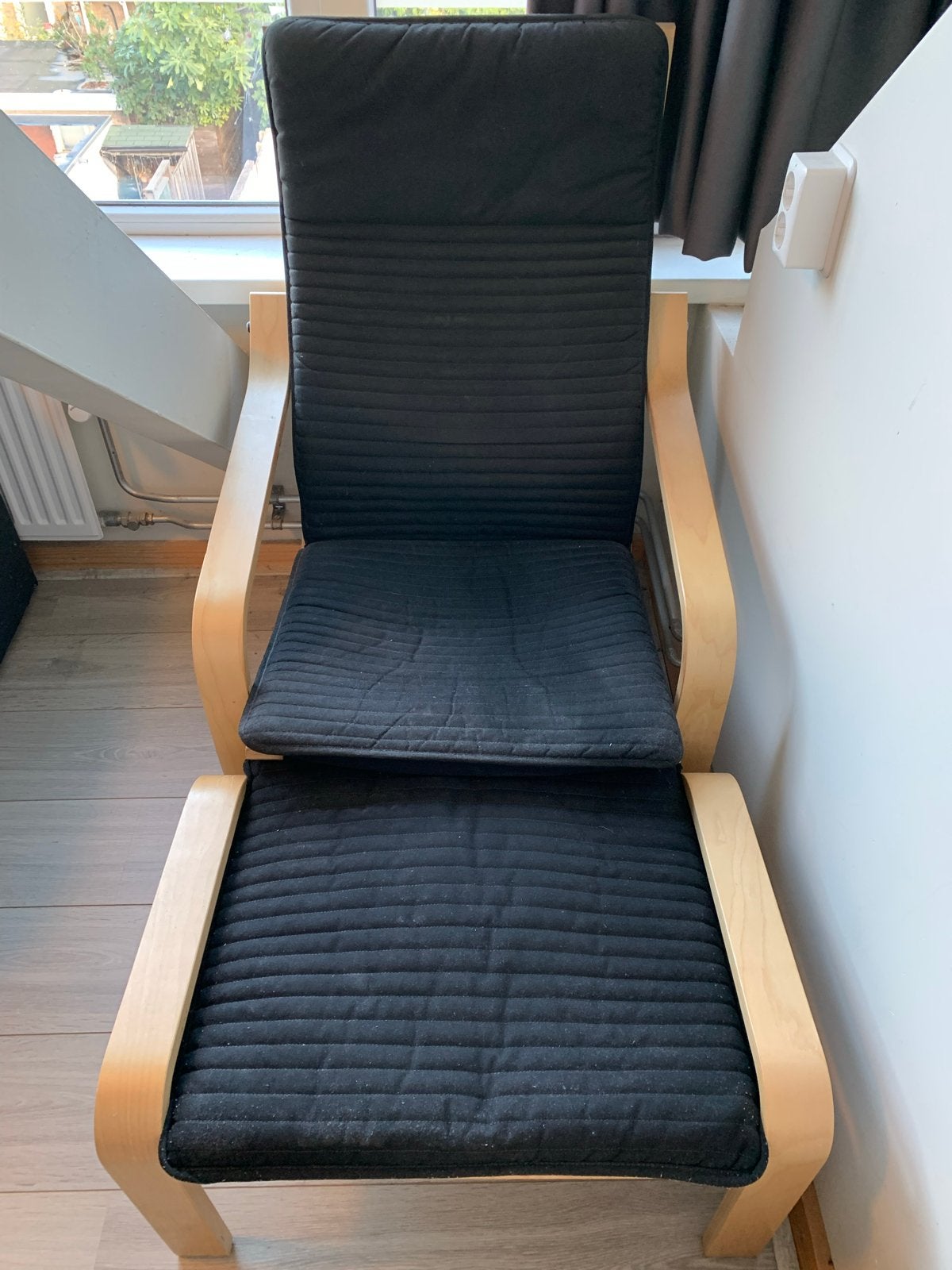 IKEA POÄNG Fauteuil met Zwart Kussen, Ophalen, Gebruikt, Zwart, Eén