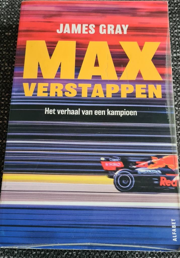 Boek Max Verstappen " het verhaal van een kampioen", Ophalen, Zo goed als nieuw, Overige sporten