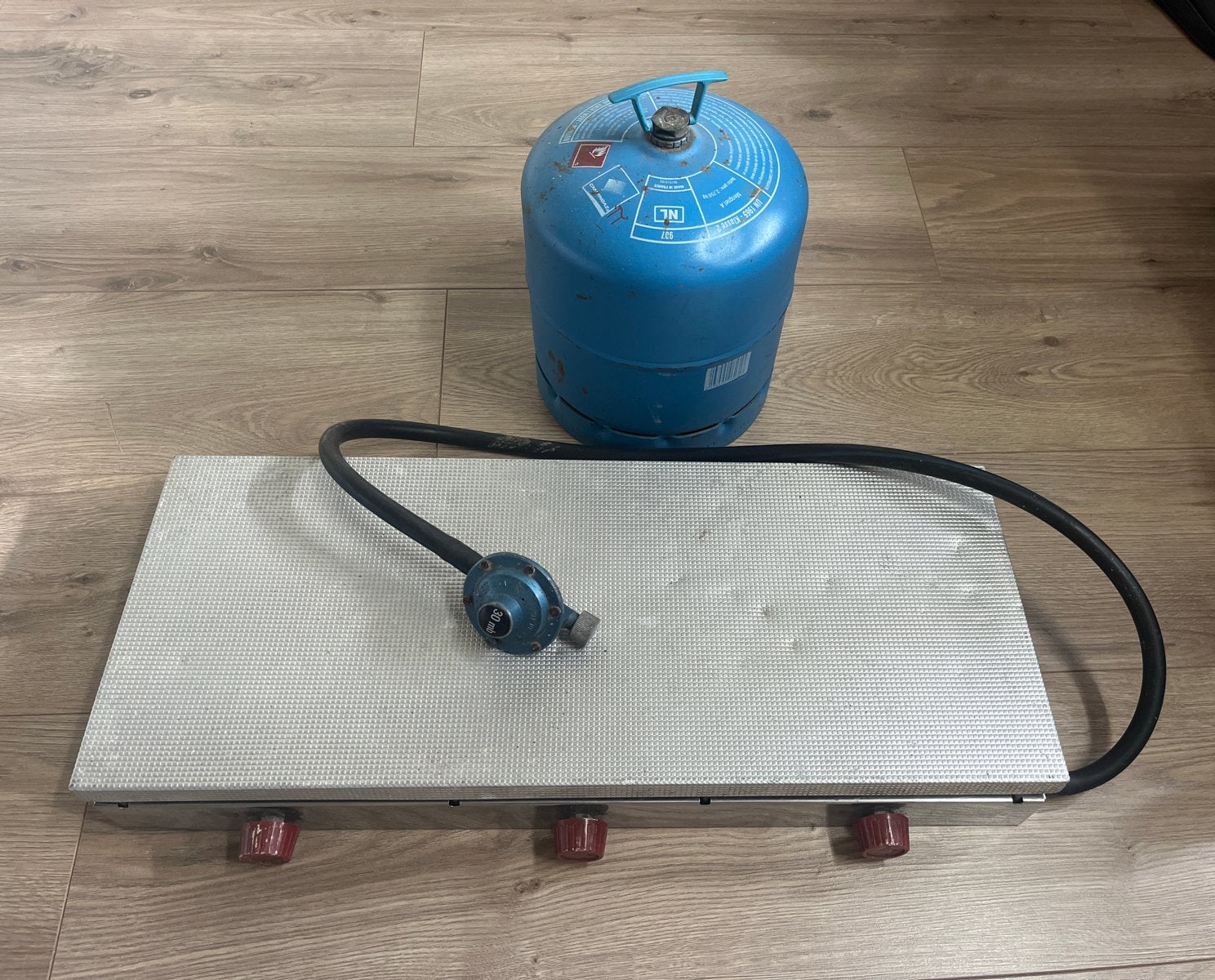 3-pits kookstel met Campingaz 907 gasfles, Ophalen, Gebruikt
