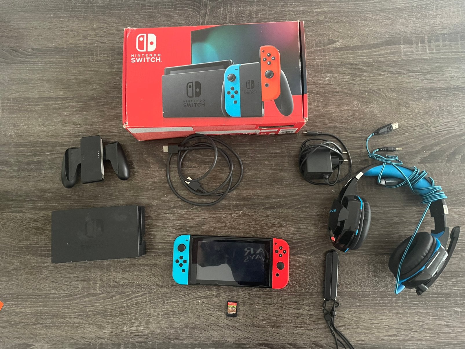 Nintendo Switch Original Edition+Accesories+Minecraft, Met games, Met 2 controllers, Refurbished, Ophalen of Verzenden
