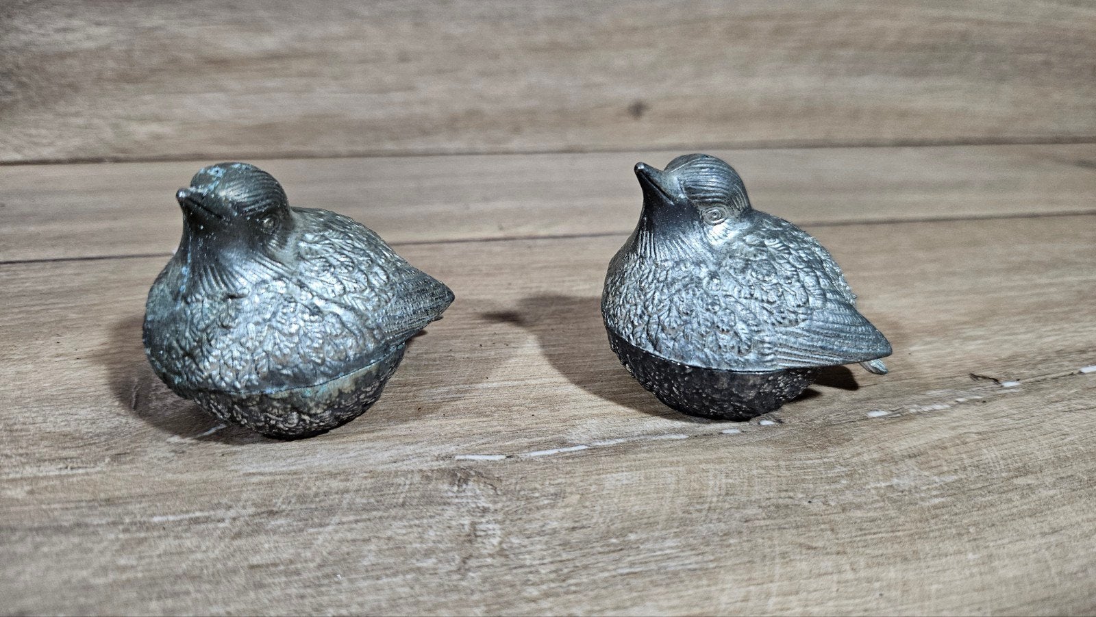 Vintage metalen vogel zout- en pepervaatjes, Vintage, Gebruikt, Ophalen of Verzenden, Metaal
