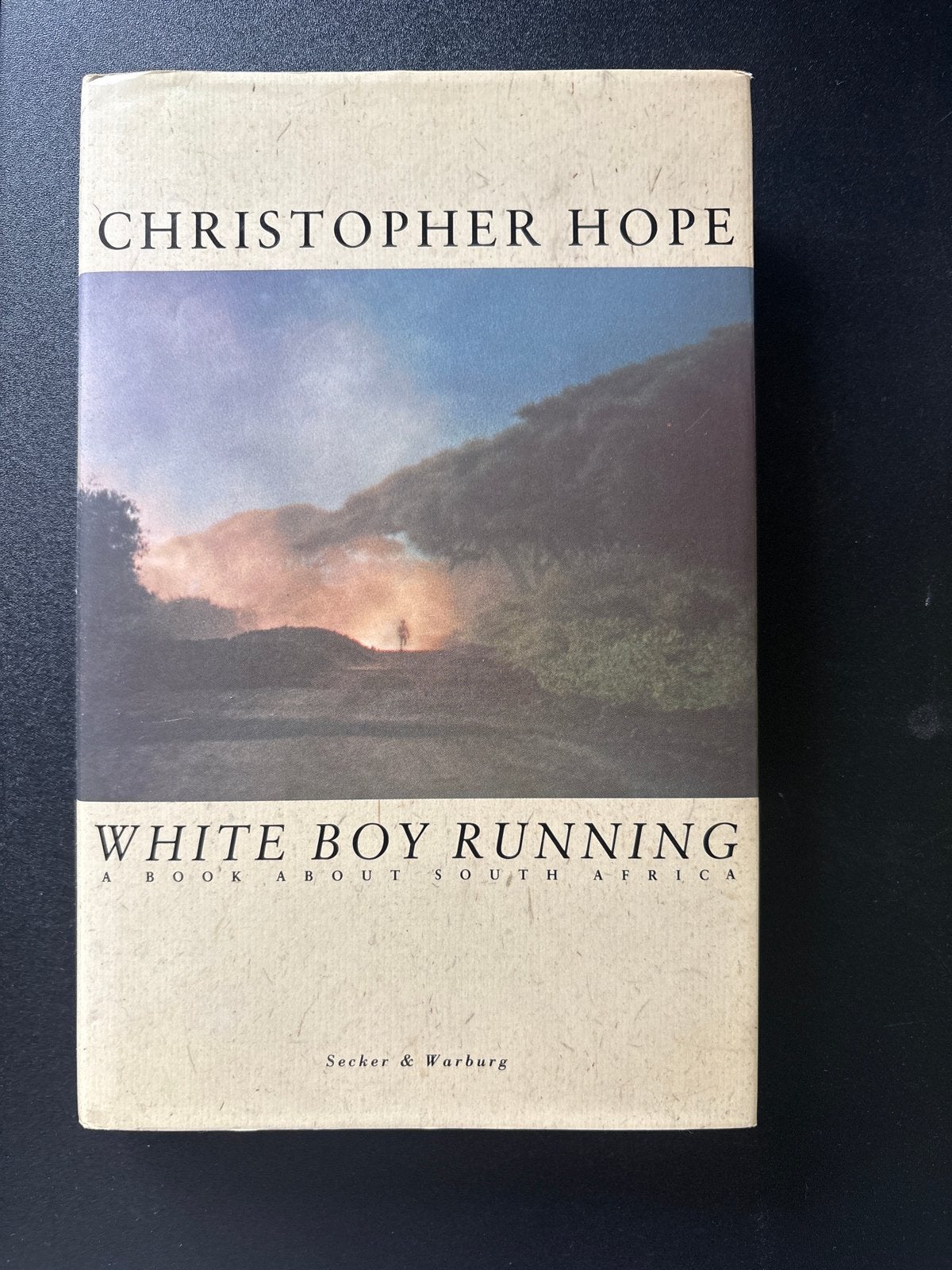 White Boy Running- Christopher Hope, Boeken, Ophalen of Verzenden, Gelezen, Nederland