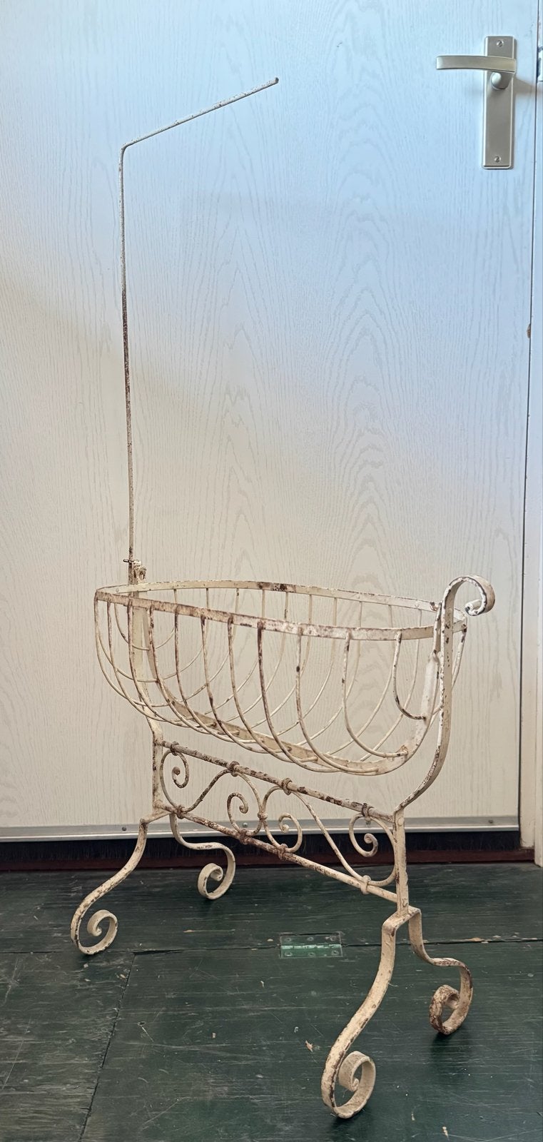 Antieke Wieg van Smeedijzer - Charmant en Decoratief, Kinderen en Baby's, Ophalen of Verzenden, Gebruikt, Wieg