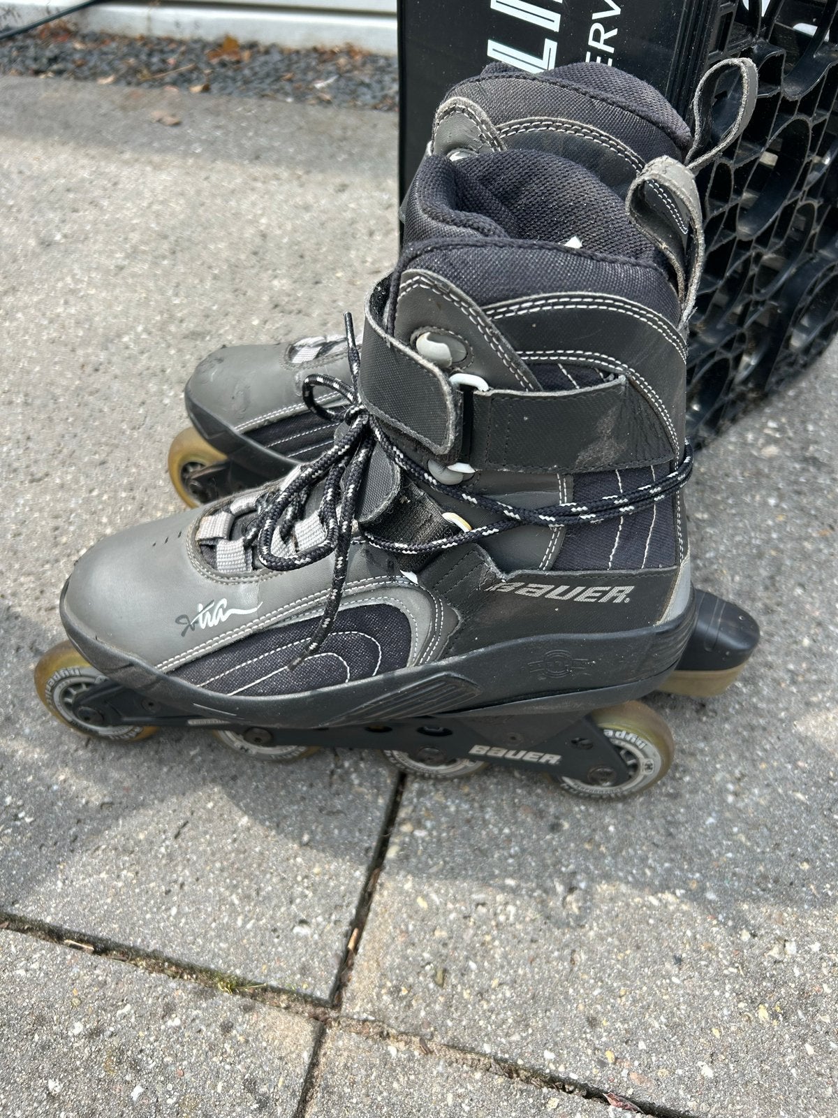 Skeelers Bauer, maat 44, Sport en Fitness, Skeelers, Ophalen of Verzenden, Gebruikt, Inline skates 4 wielen, Bauer