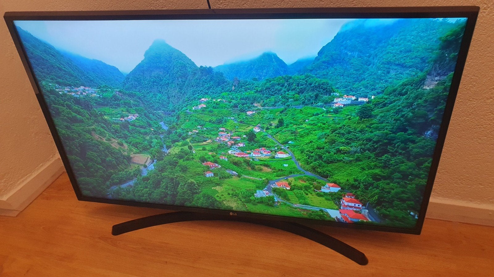 LG 43UJ635V – 43inch 4K UHD Smart TV – 50Hz – HDR10, Ophalen, 50 Hz, LCD, Zo goed als nieuw