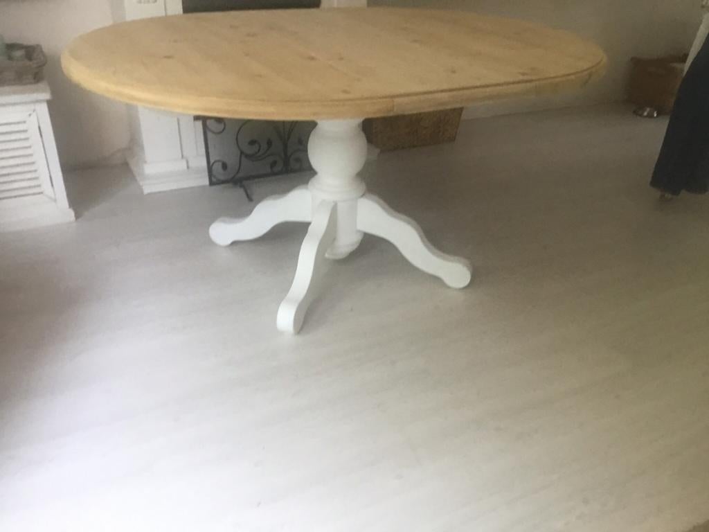Ronde uitschuifbare bolpoot eettafel in landelijke style, Huis en Inrichting, Tafels | Eettafels, 100 tot 150 cm, Rond, Ophalen of Verzenden