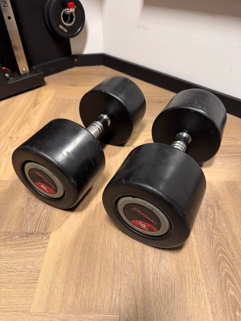 Life Fitness 30kg Dumbbells - Professionele Kwaliteit, Ophalen, Gebruikt, Benen, Dumbbell