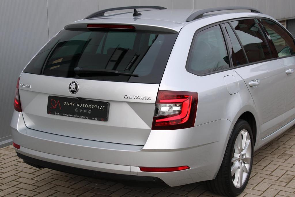 Skoda Octavia Combi 1.8 TSI DSG Clever CARPLAY I CRUISE I CA, Auto's, Stof, Gebruikt, 4 cilinders, Startonderbreker
