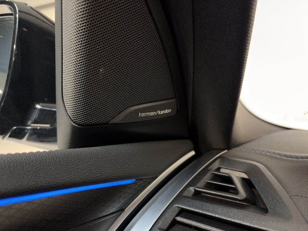 Foto 13 van BMW X3 Xdrive30e 292pk M-Sport/ H&K/ Head-up/ Pano/ Trekhaak