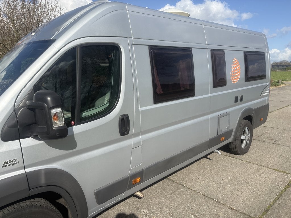Foto 4 van Globecar Campscout, Enkele bedden 3.0 Turbo 156pk AUTOMAAT