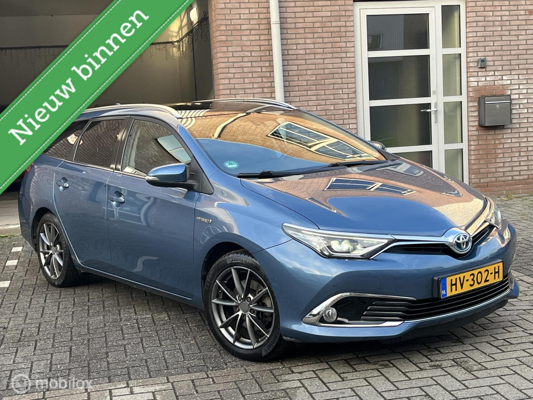 Toyota Auris Touring Sports 1.8 Hybrid Lease Pro dec-2015 Pa, Auto's, Toyota, Gebruikt, Euro 6, Blauw, Origineel Nederlands