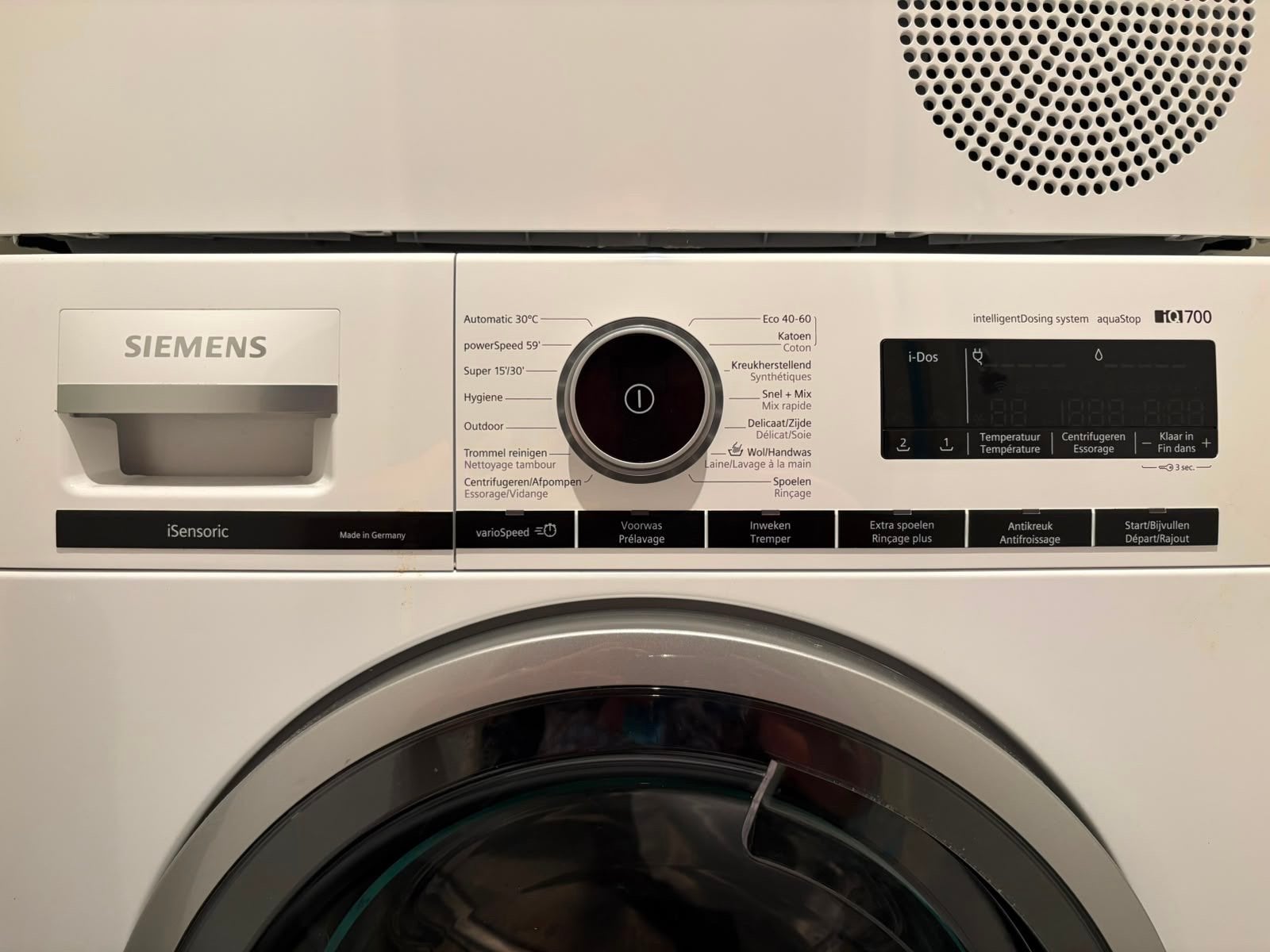 Siemens iSensoric wasmachine en warmtepompdroger set, 8 tot 10 kg, Ophalen, Zo goed als nieuw, 95 cm of meer