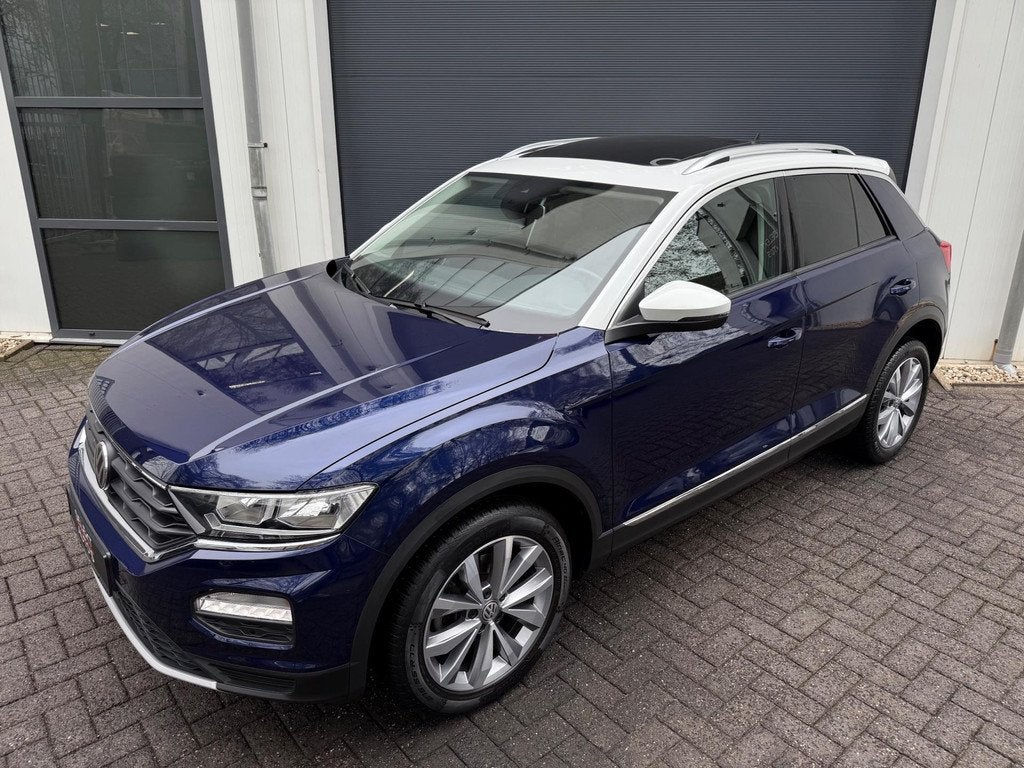 Volkswagen T-Roc 1.0 TSI Style 116 Pk Panoramadak/Airco/ACC/, Voorwielaandrijving, Stof, Gebruikt, Zwart