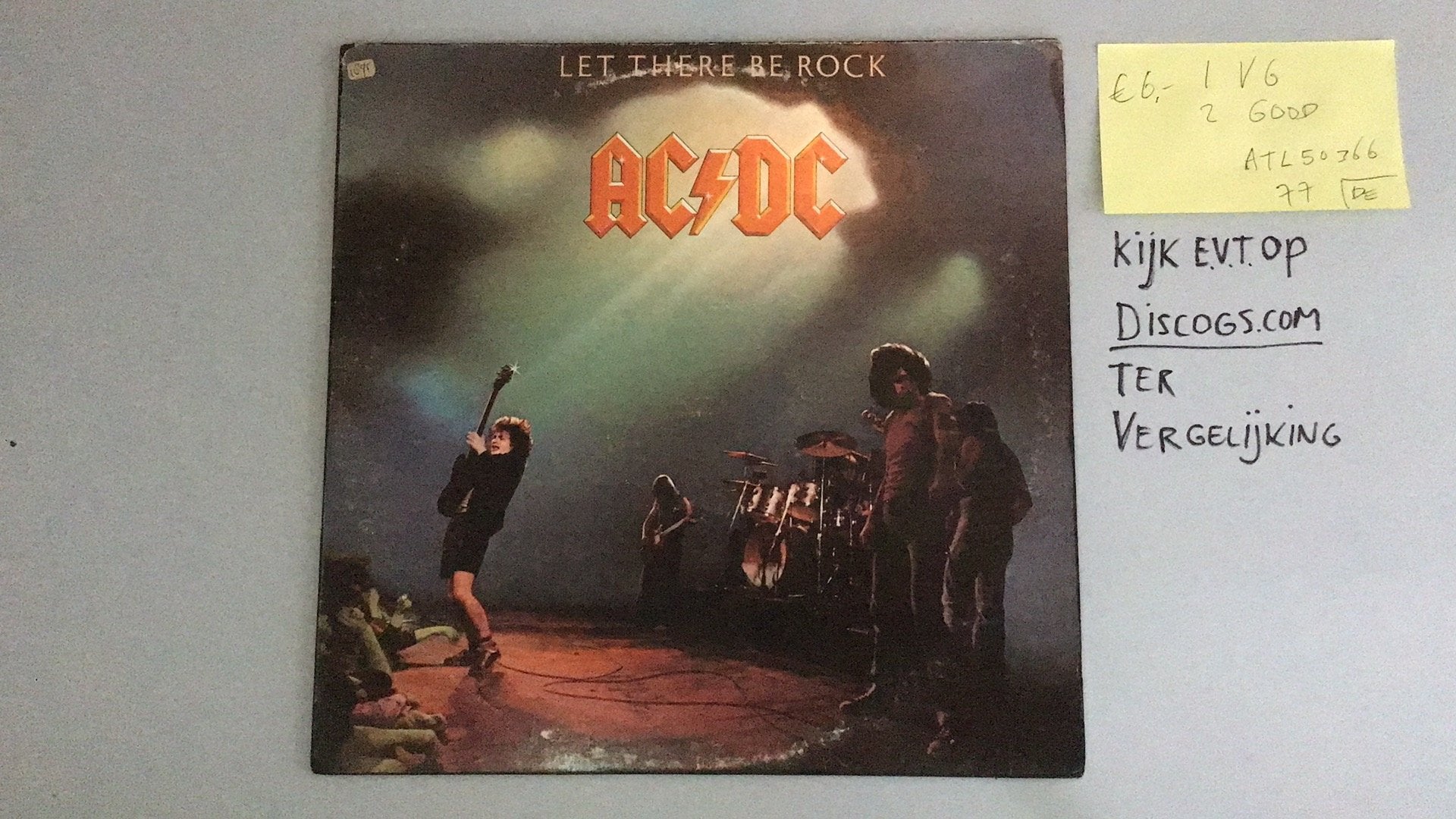 AC DC - Let There Be Rock, Ophalen, Gebruikt
