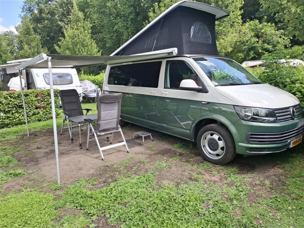 Volkswagen bus camper 4 persoons two tone 2016 150PK, Buscamper of Camperbus, Volkswagen, Luifel, Tot en met 2
