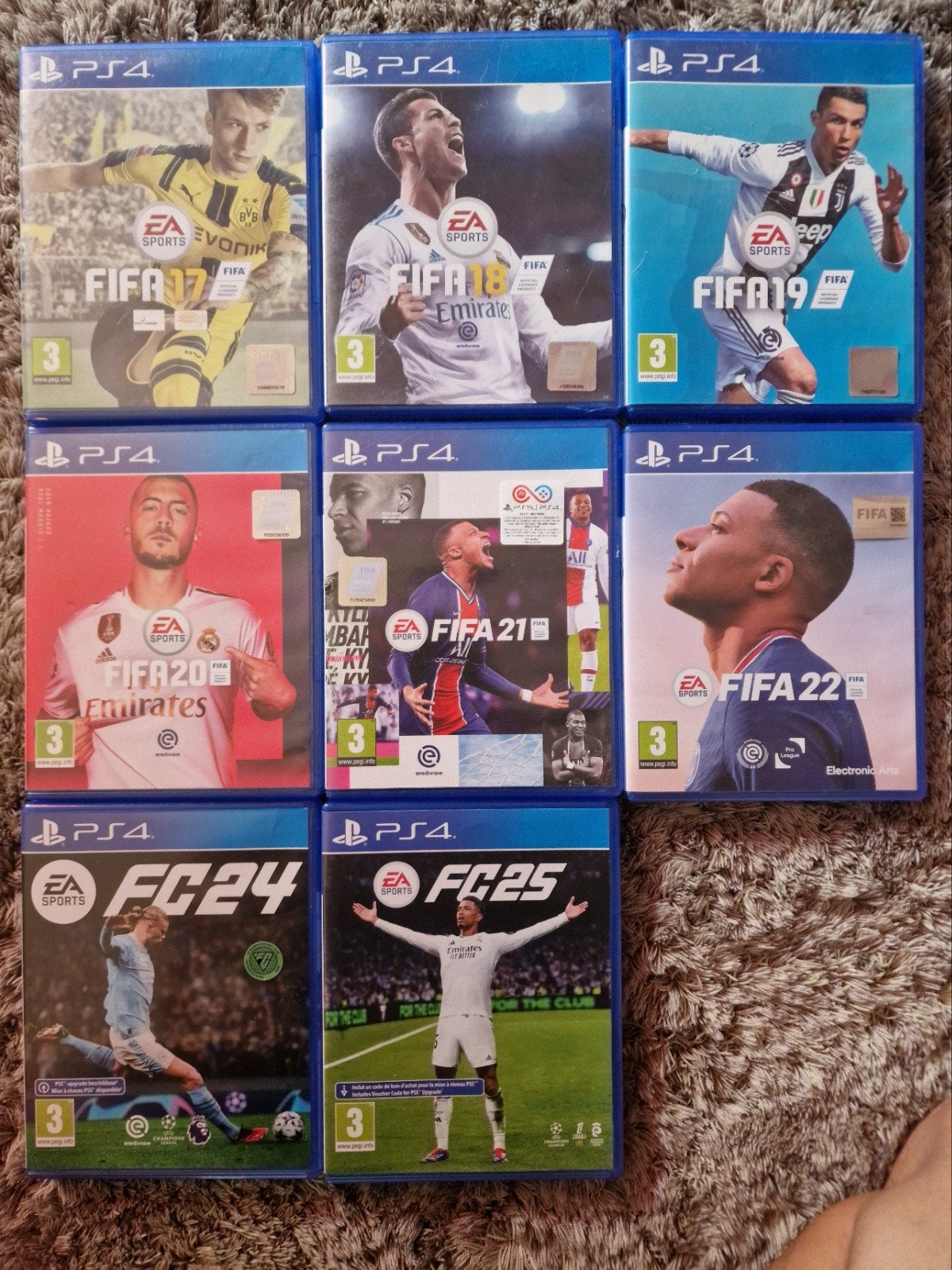 FIFA en FC Voetbalgames PS4 - Diverse edities, Ophalen, Gebruikt, Eén computer, Sport