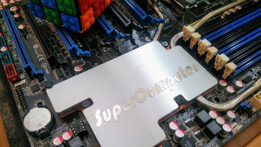 Asus P6T7 WS SuperComputer Moederbord, Computers en Software, Moederborden, SSI CEB, LGA 1366, DDR3, Ophalen of Verzenden