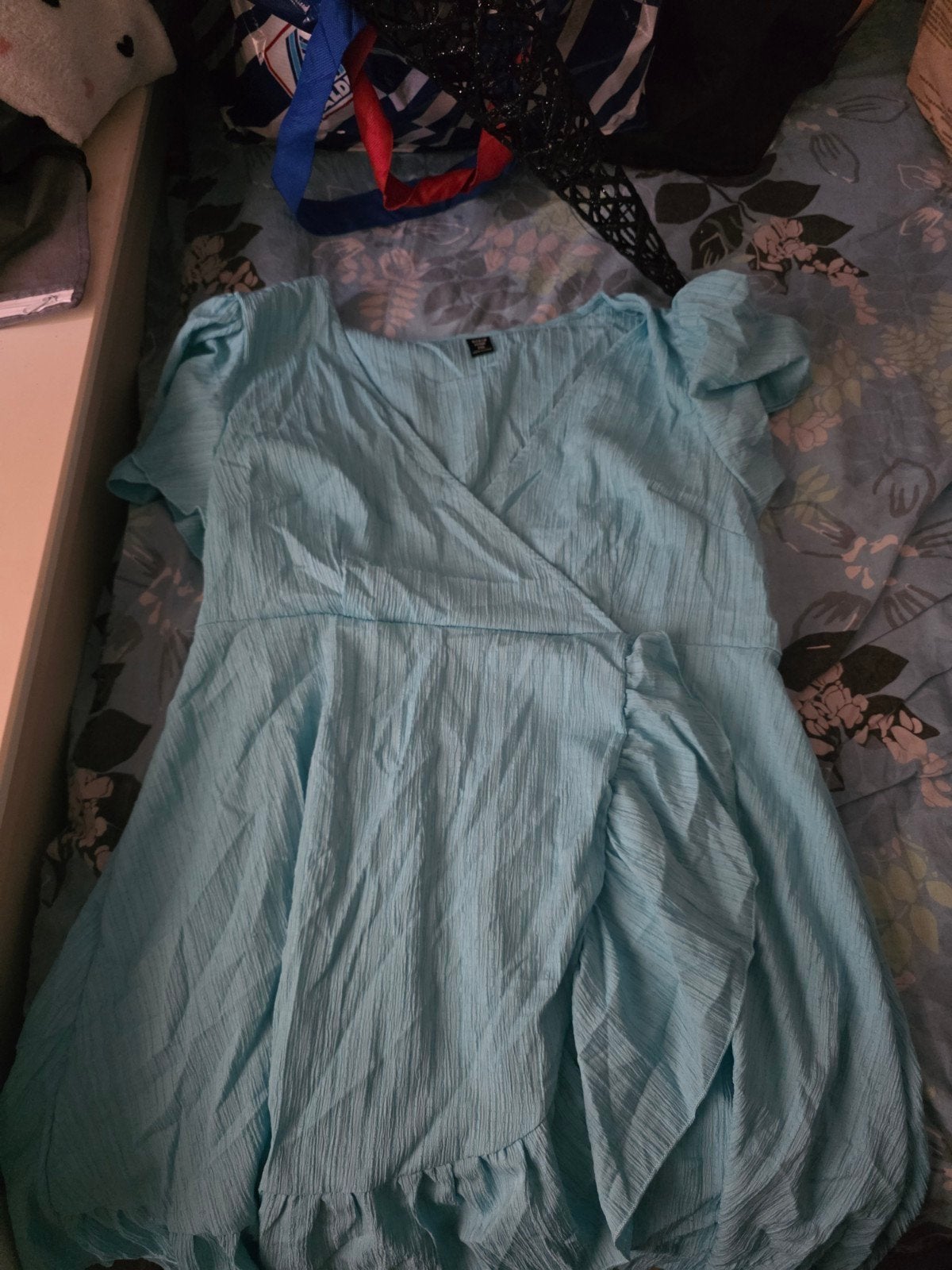 mooi jurkje van shein, Kleding | Dames, Gelegenheidskleding, Ophalen of Verzenden, Nieuw, Maat 46/48 (XL) of groter, Overige typen