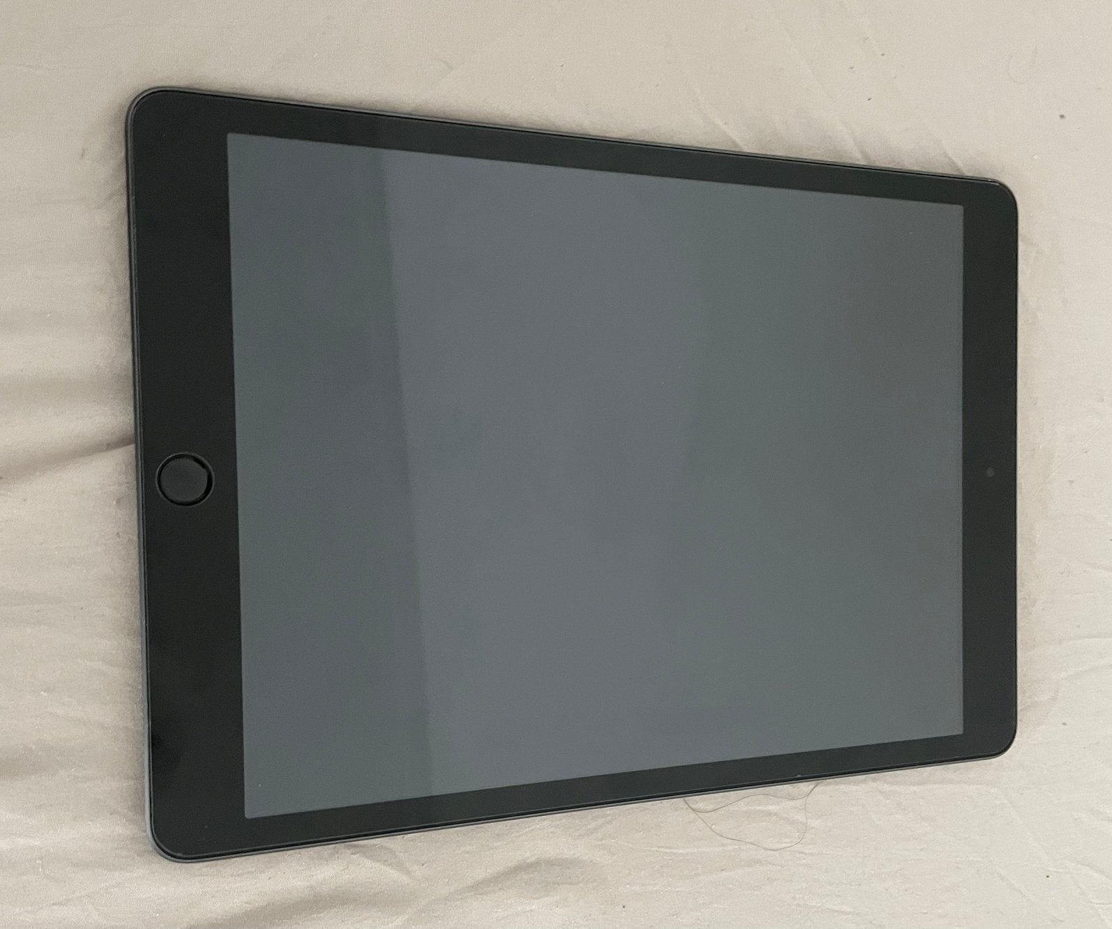 Ipad 9e (generation), Computers en Software, Apple iPads, 10 inch, Gebruikt, Apple iPad, Ophalen of Verzenden
