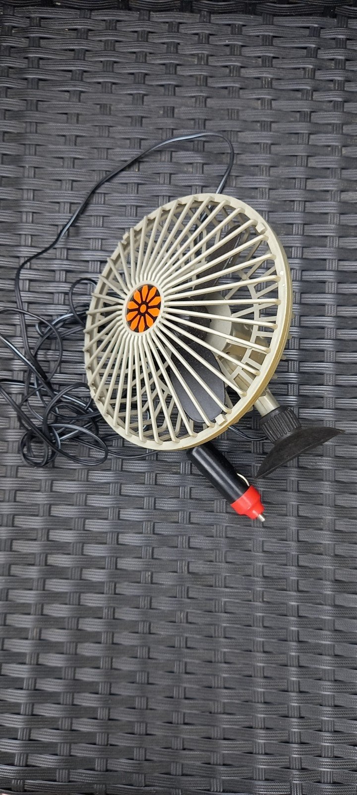 9v 12v auto ventilatie sigaretten plug, Ophalen of Verzenden, Gebruikt