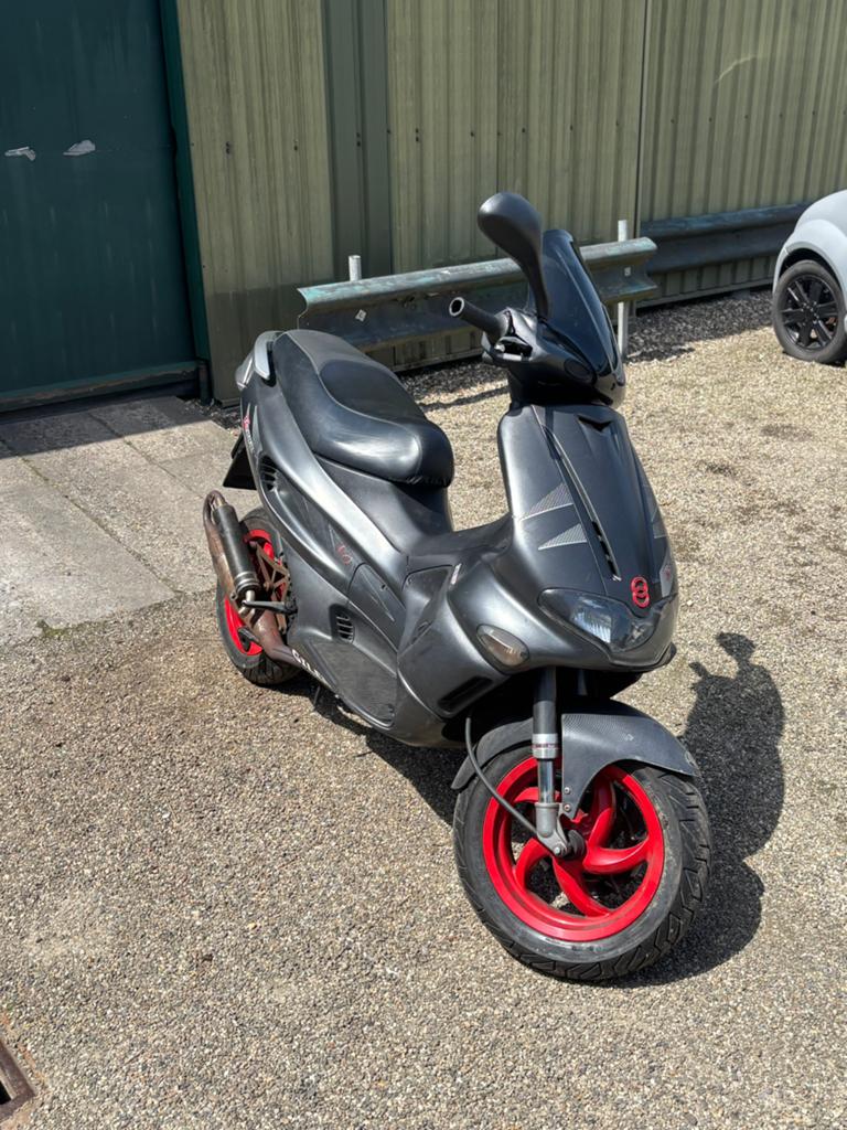 Gillera runner 70cc sp pro dd, Ophalen of Verzenden, Zo goed als nieuw, Tweetakt, Overige modellen