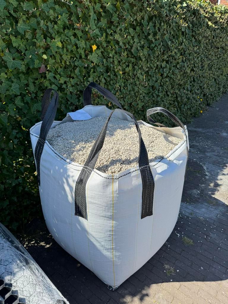 Castle Grind 1000kg 1 big bag incl grindmatten, Tuin en Terras, Ophalen, Zo goed als nieuw