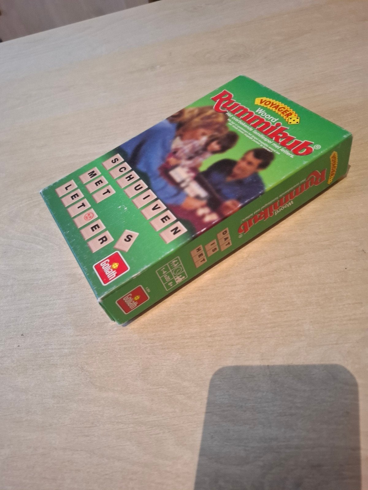Woord Rummikub - Het vermakelijke familiespel met letters, Gebruikt, Ophalen of Verzenden, Drie of vier spelers, Postbus 200, 2980 AE Ridderkerk, Nederland