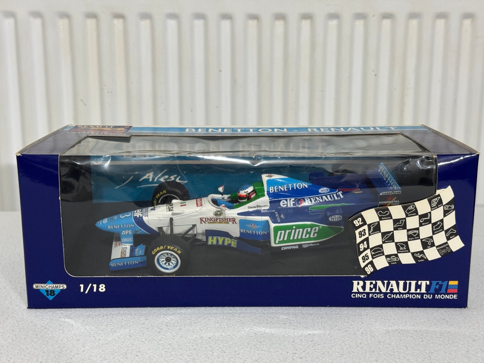 1:18 Benetton Renault B196 J. Alesi Minichamps, Ophalen of Verzenden, Zo goed als nieuw, Auto, MiniChamps