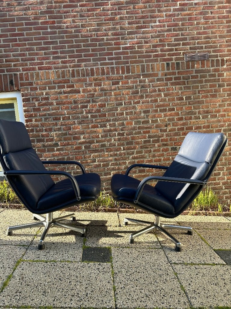 Set 2 IZGS Artifort fauteuil F141 141 F142 142 stoel design, Huis en Inrichting, Ophalen of Verzenden, Zo goed als nieuw, Nvt