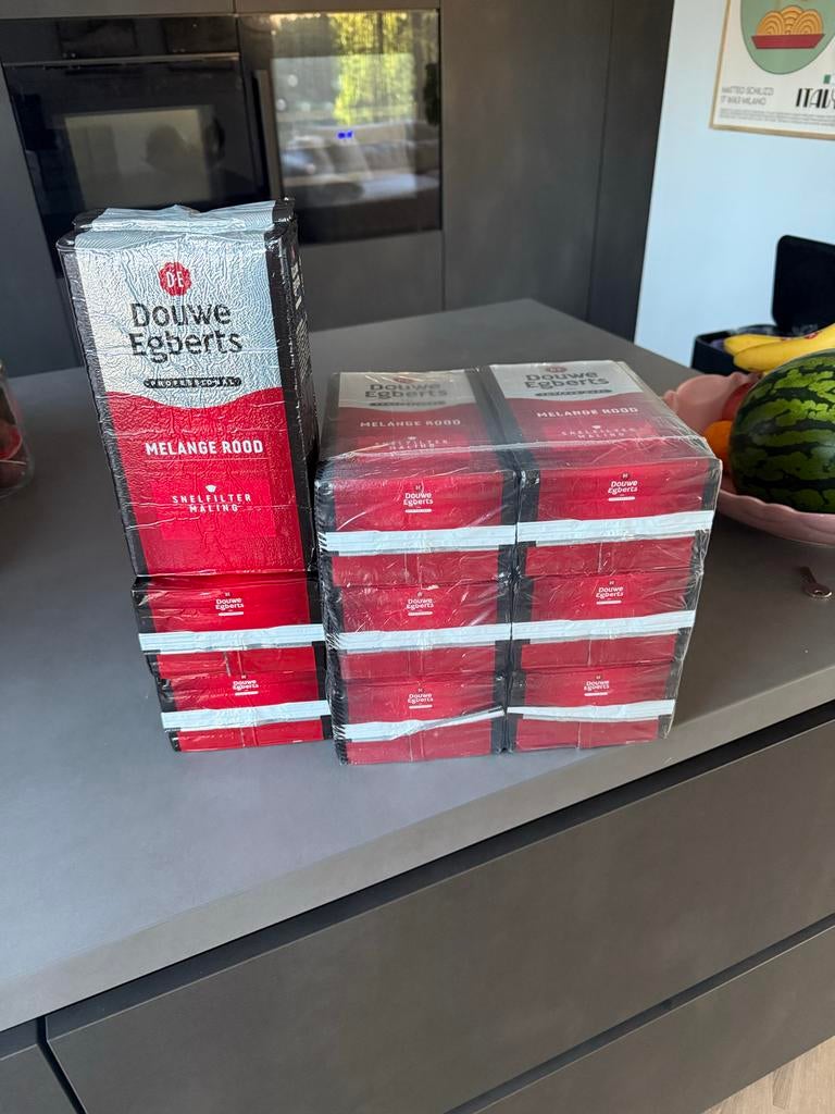 Gemalen koffie douwe egberts, Ophalen