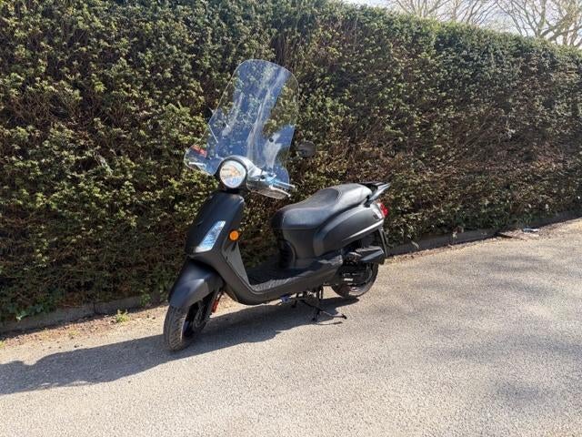 Sym Fiddle 25km met maar 2200km op de teller, Fietsen en Brommers, Scooters | SYM, Gebruikt, Fiddle, Maximaal 25 km/u, Benzine