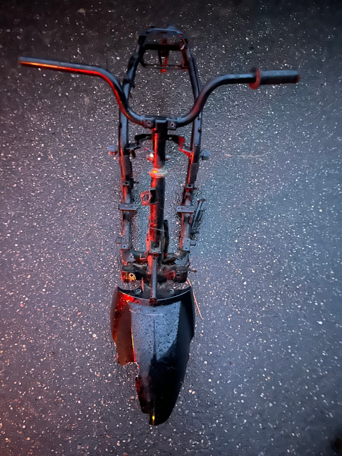 Sym mio frame 45km onderdelen, Ophalen of Verzenden, Zo goed als nieuw, Benzine, Overige modellen