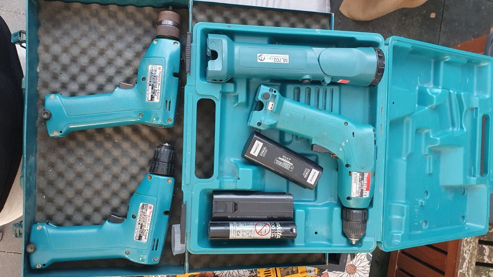 Retro Makita gereedschap set - Accu's moeten vervangen, Ophalen of Verzenden, Gebruikt, Minder dan 400 watt, Boor- en Schroefmachine