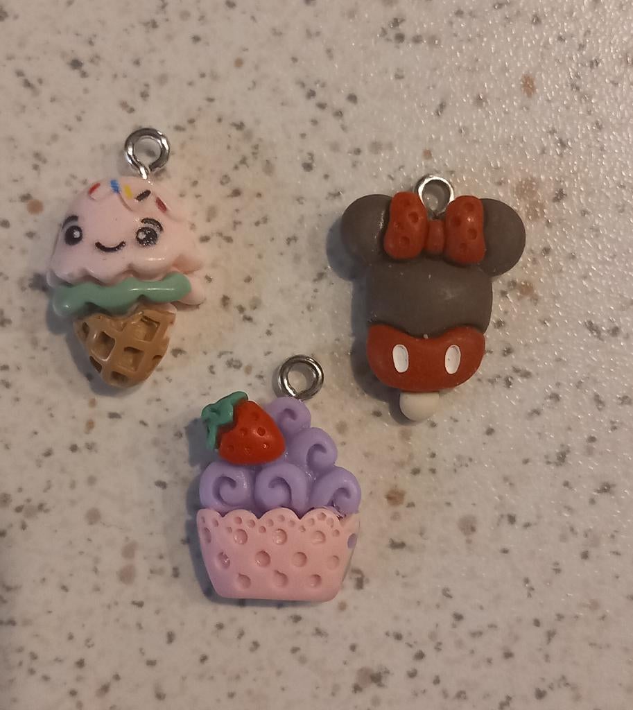 Cupcake en ijsje bedels, Ophalen of Verzenden, Nieuw, Bedel