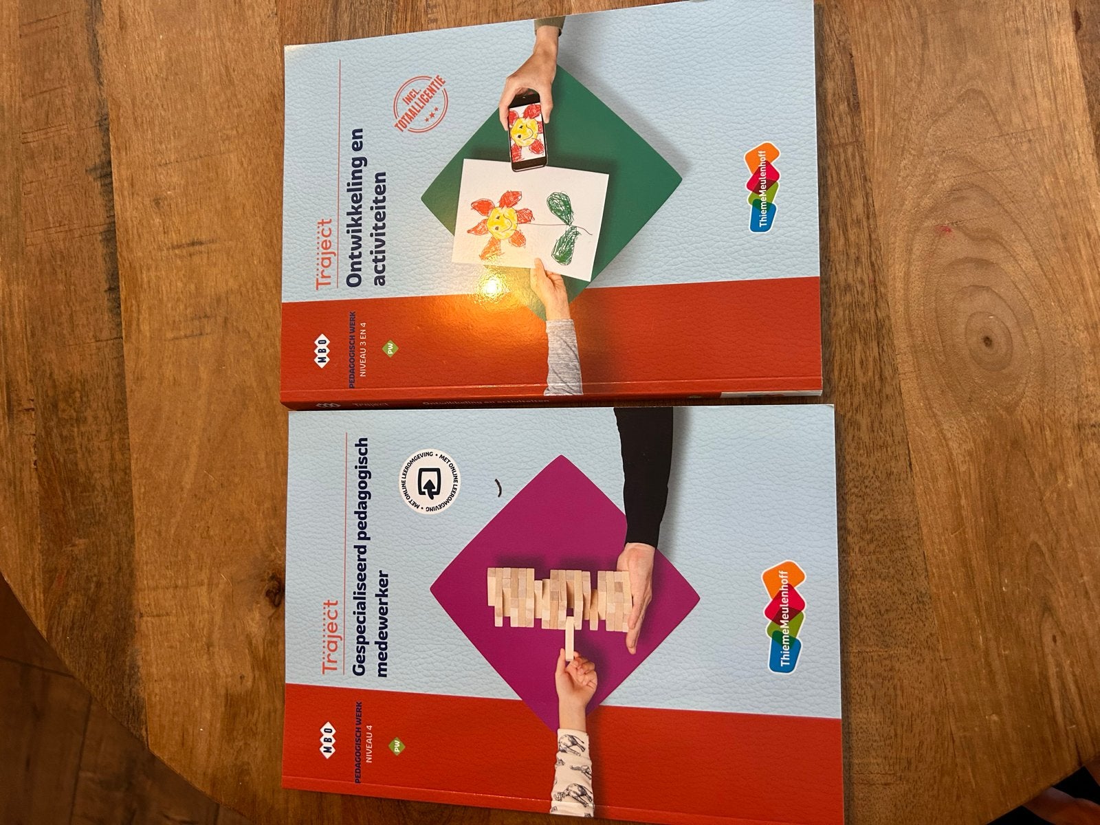 Traject MBO boeken: Ontwikkeling en Activiteiten & Gespecial, Boeken, Ophalen, Beta, Nieuw, MBO
