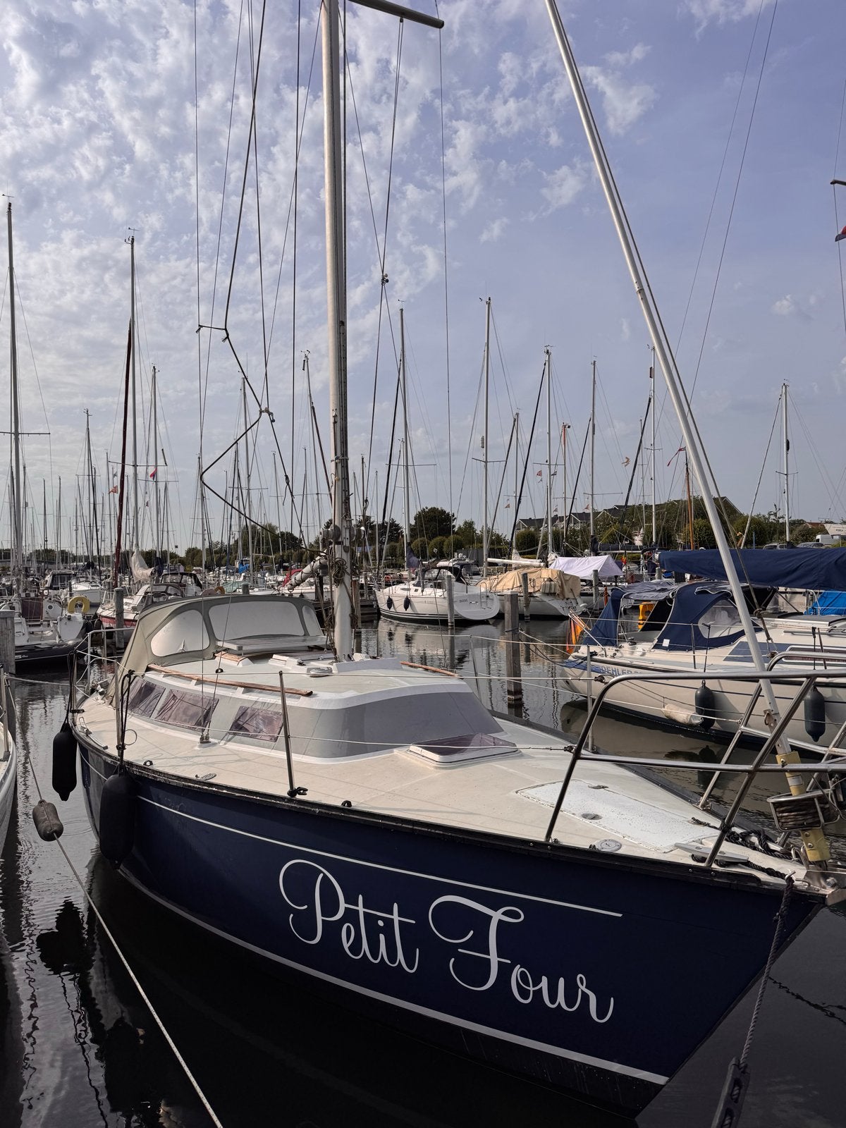 Dufour 2800 zeiljacht – Volvo Penta 17 pk – nieuwe schroefas, Watersport en Boten, 9 m, Gebruikt, 1.90 meter, Dufour