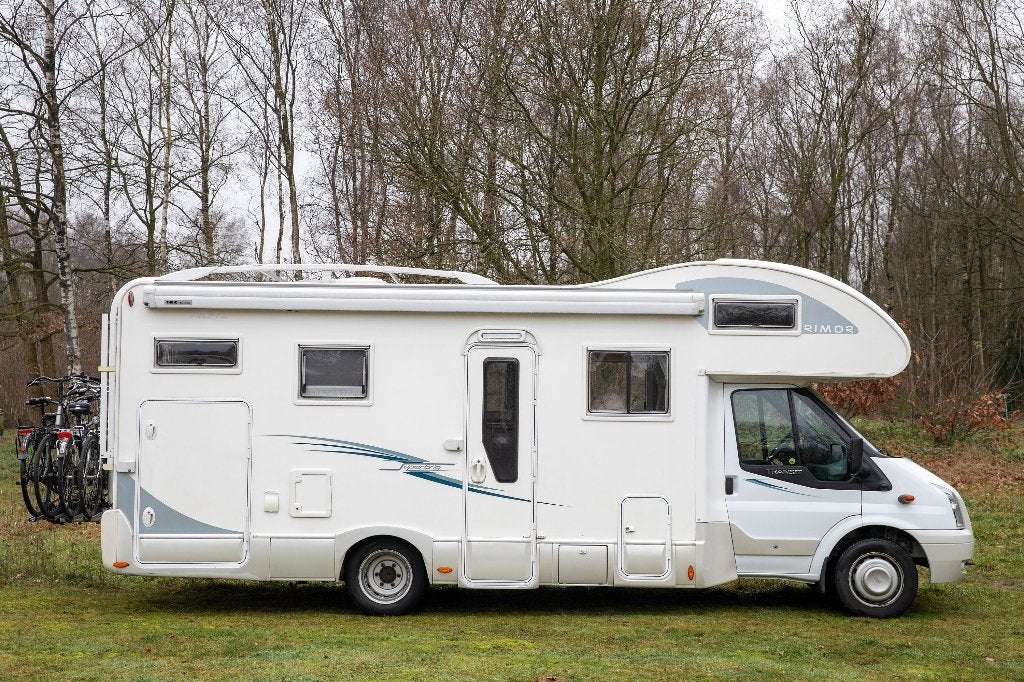 6pers FORD camper 2011 offgrid event met stalling in tilburg, Alkoof, Ringverwarming, Ford, 7 tot 8 meter