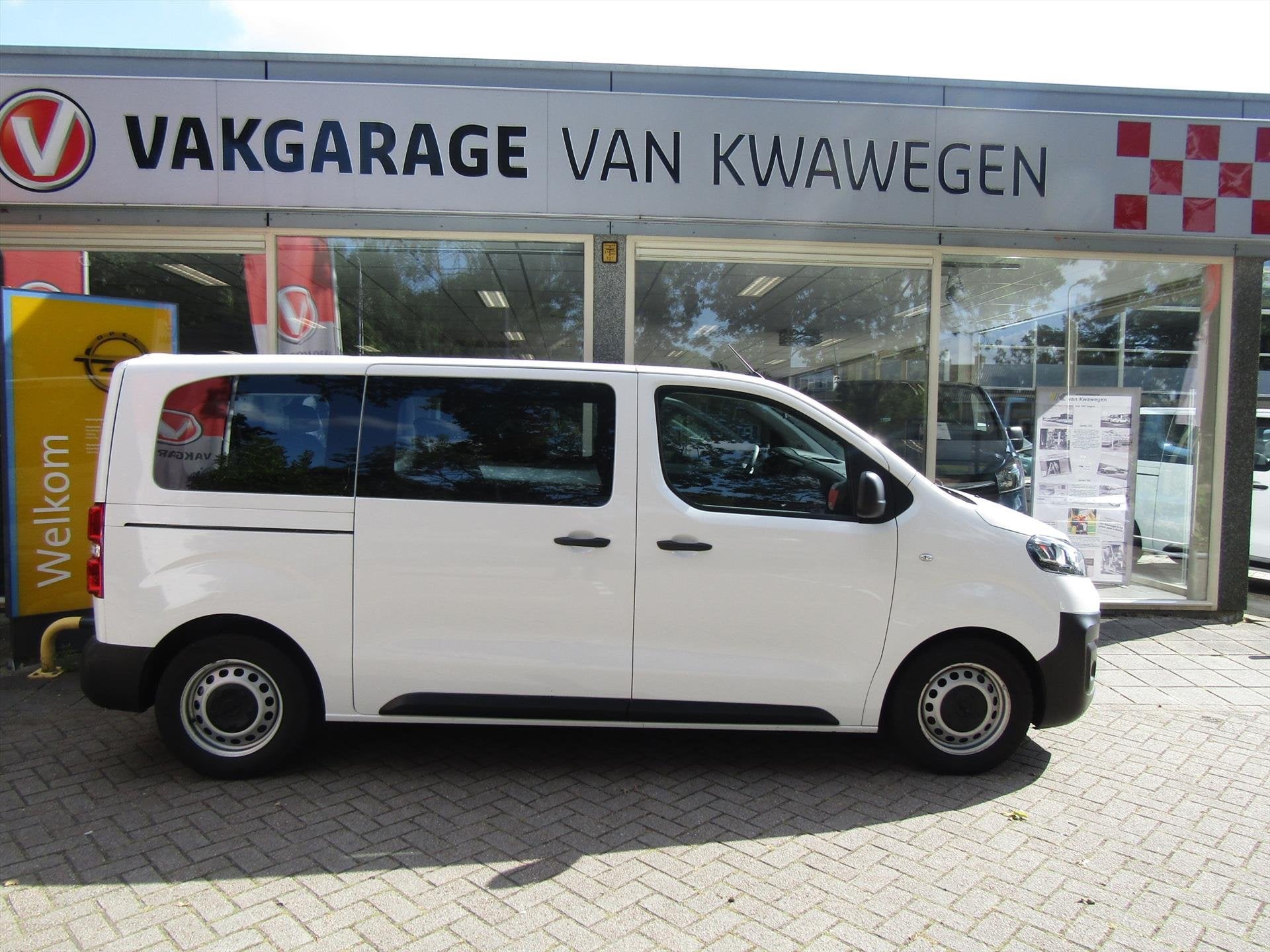OPEL Vivaro Combi 1.5 Diesel 120pk L2H1 S/S, Auto's, Voorwielaandrijving, Stof, Euro 6, 1634 kg