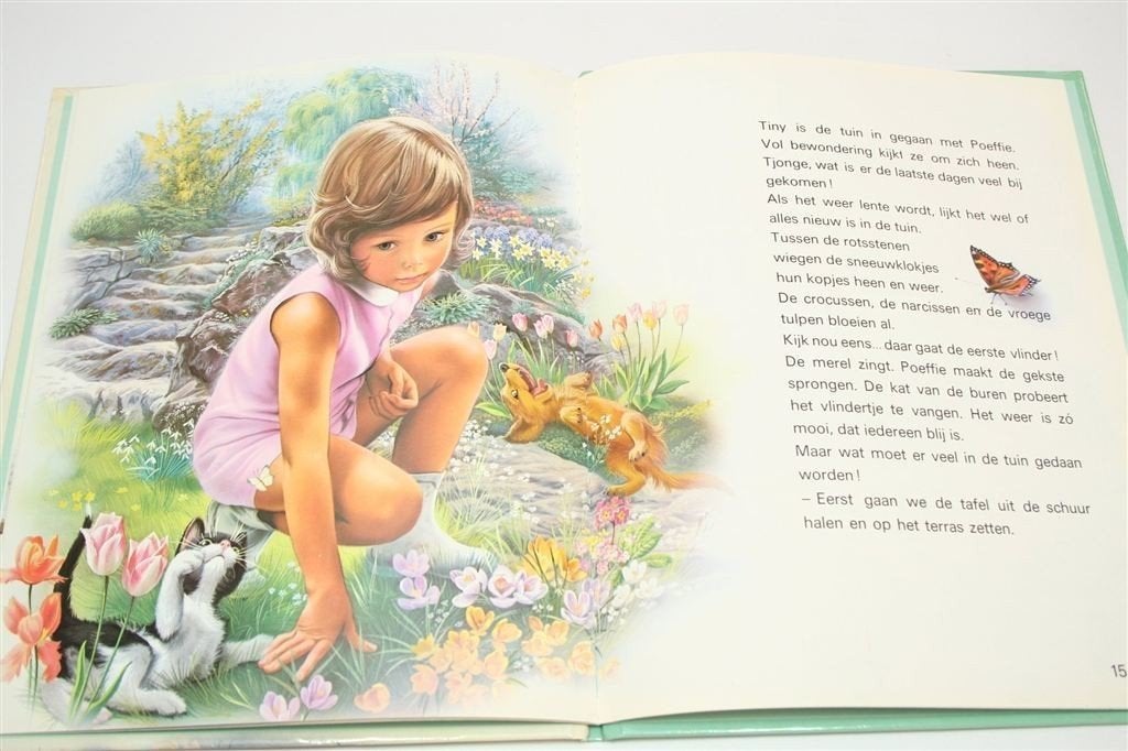 Tiny In De Tuin — Nostalgisch Prentenboek 1984, Ophalen of Verzenden, Gelezen