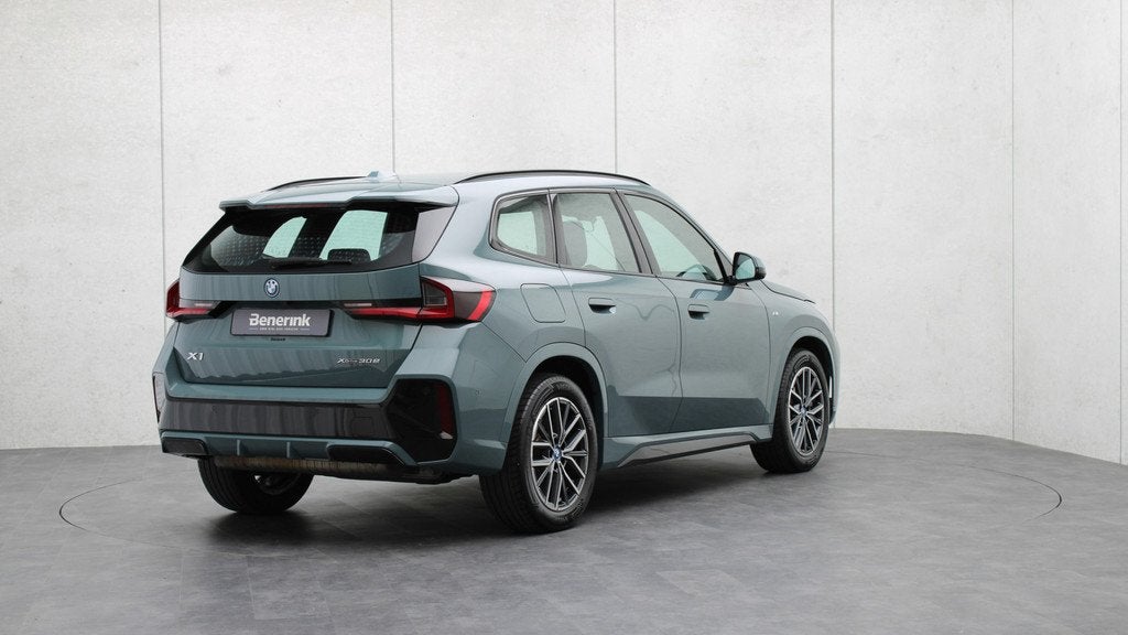 BMW X1 xDrive30e M-Sport | Harman/Kardon | Comfort Access |, 12 maanden, Euro 6, Hybride Elektrisch/Benzine, 3 cilinders