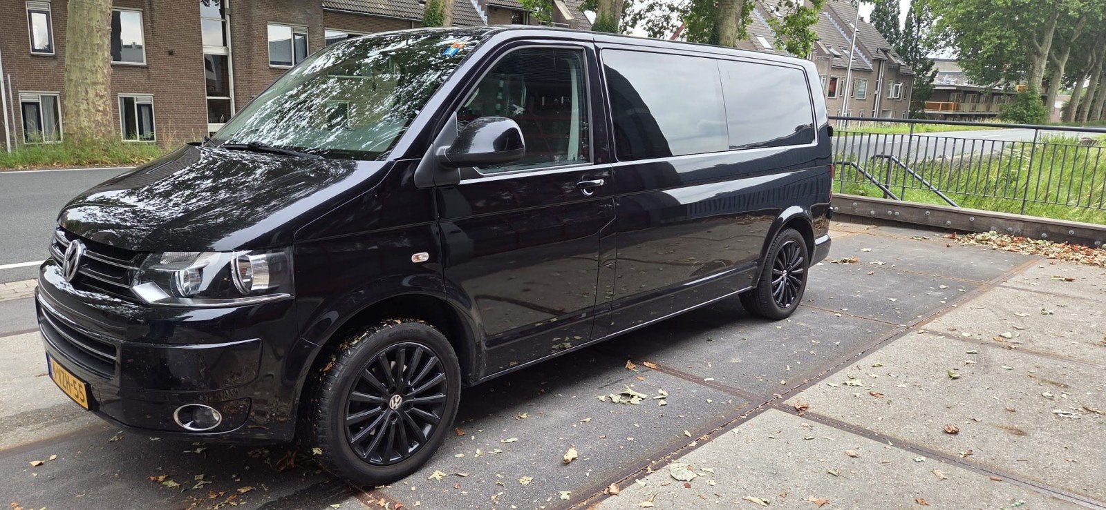 Volkswagen Transporter 2.0 D 132KW DC 2012, Auto's, 4 cilinders, 1905 kg, Zwart, Origineel Nederlands