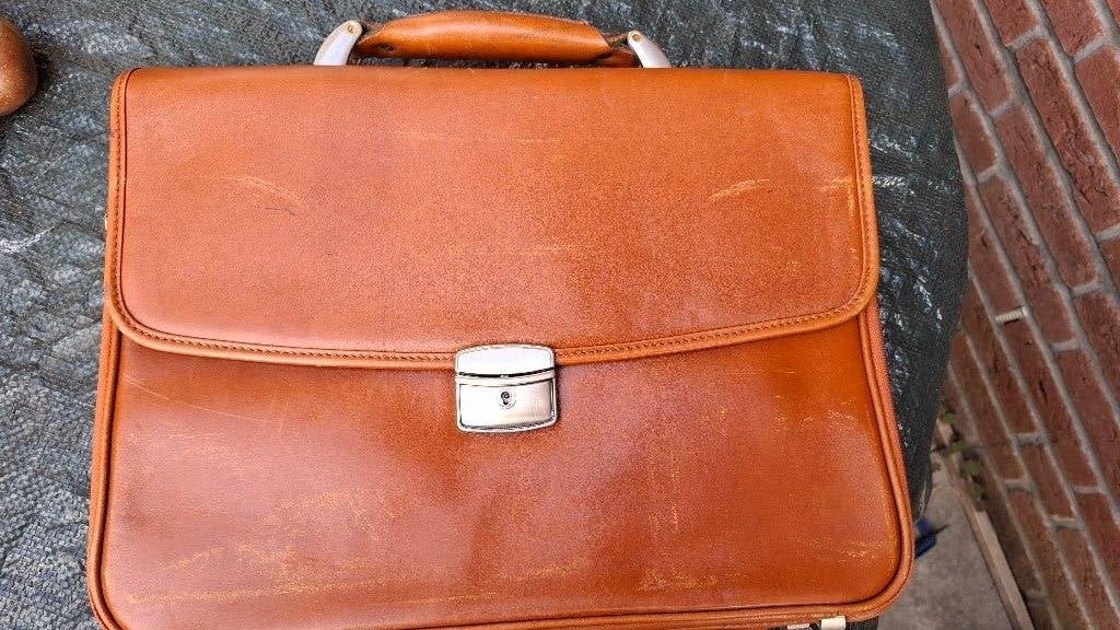 Aktetas Desisan leder, 30 tot 40 cm, Bruin, Rugtas, Nieuw