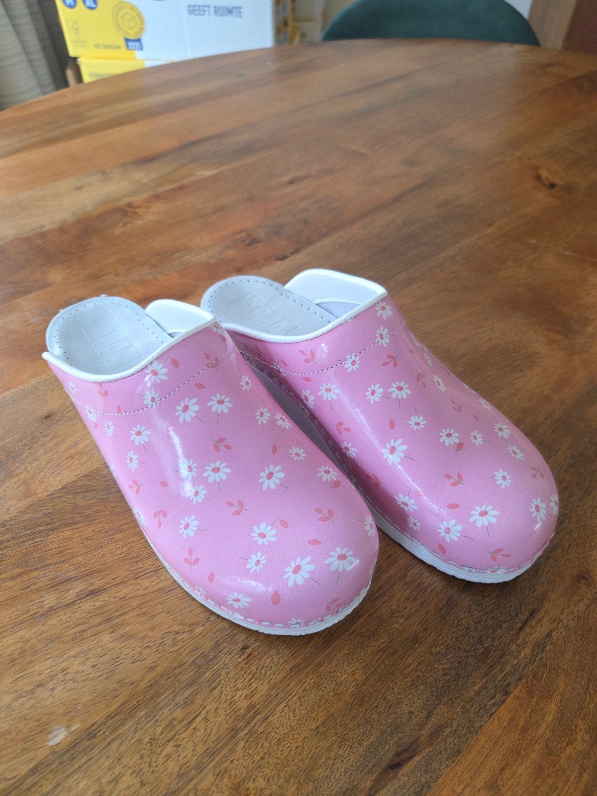 Medische klompen NIEUW! - werkklompen - zorgklompen - Dina c, Nieuw, Ophalen of Verzenden, Roze, Werkschoenen